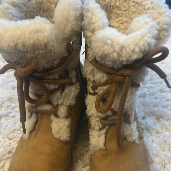 Winter clears! SOREL Joan of Arctic 7 hidden wedge boots - Picture 3 of 14